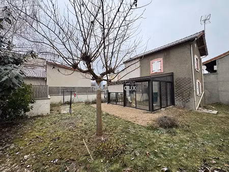 location maison 2 pièces 54.28 m² à saint-etienne-le-molard (42130)  620 €