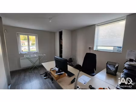 location locaux professionnels 15 m² à besançon (25000)  417 €