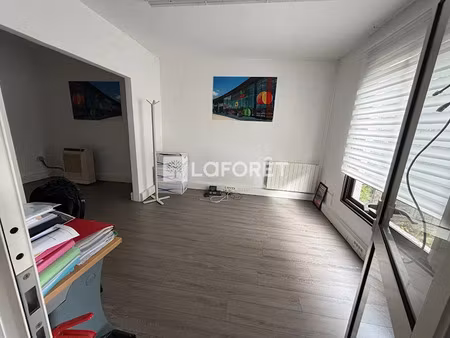 location locaux professionnels 138 m² à villemomble (93250)  1 500 €