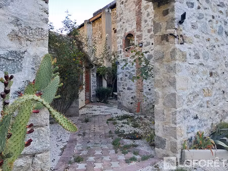 ensemble immobilier de caractère sur 3700 m² ancien atelier fonderie