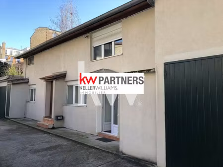 ensemble immobilier polyvalent de 194 m² – quartier princes-marmottan  boul