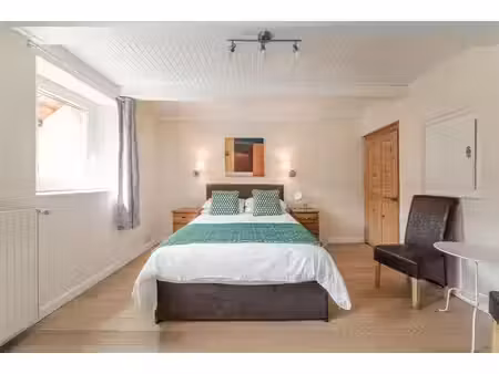 charmant chalet indépendant à vendre  le biot