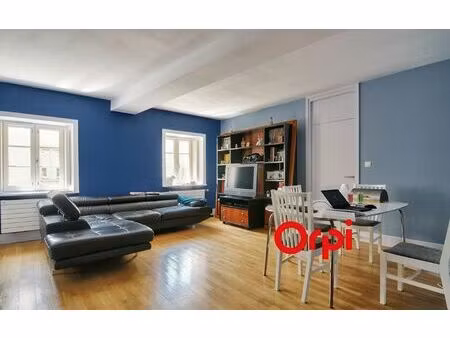location appartement  116.23 m² t-3 à lyon 5  1 964 €