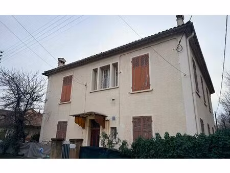 location appartement  m² t-3 à sanary-sur-mer  1 300 €