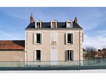 maison commentry 234 m² t-5 à vendre  99 500 €