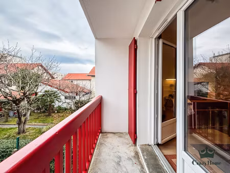 t2 bibi beaurivage balcon parking