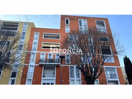 à vendre – appartement t3 65 m² – carros