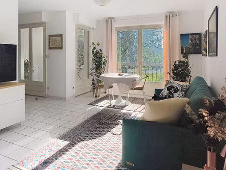 appartement les angles 2 pièce(s) 49.30 m2 avec balcon