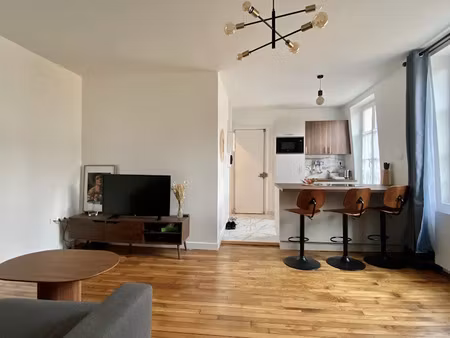 location appartement 2 pièces 40 m² à paris 6ème (75006)  1 850 €