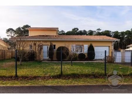 vente maison 4 pièces 87 m2 à parentis-en-born