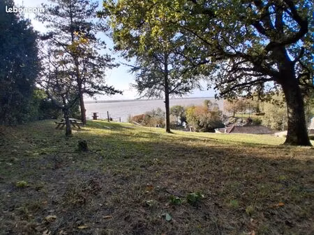 maison avec panorama sur l'estuaire et les îles