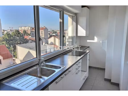 appartement courbevoie 5 pièces 90.88 m2