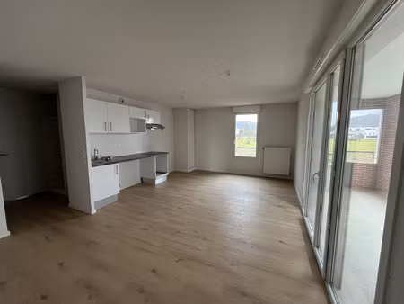 4 pieces - neuf - parking - double terrasse