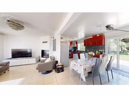 location appartement 7 pièces 110 m2 à saint-pathus