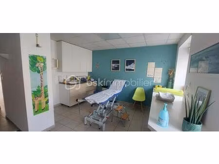 immeuble mixte de 295 m² à la chapelle-basse-mer