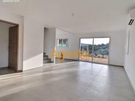 maison 4 pièces 93 m²