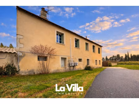 maison 8 pièce(s) 180 m2