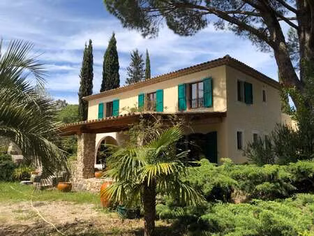 vente maison à bagnols-en-forêt (83600) : à vendre / 185m² bagnols-en-forêt