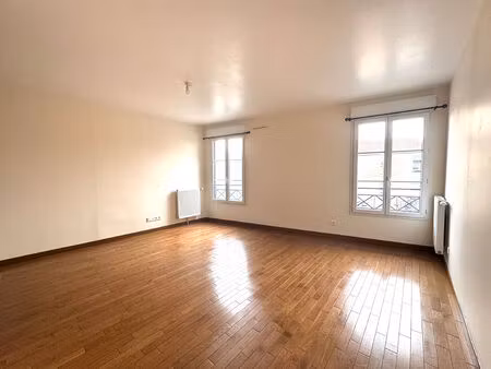 appartement courbevoie 2 pièces 48 m2