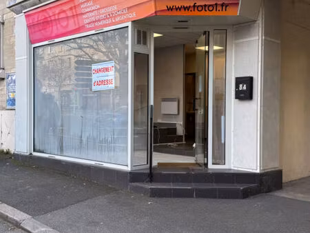 local commercial 35 m²