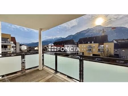 appartement 3 pièces 65m2