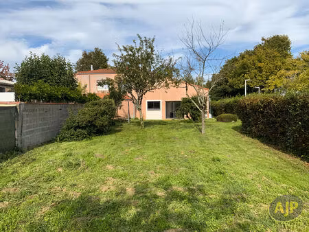 maison la roche sur yon