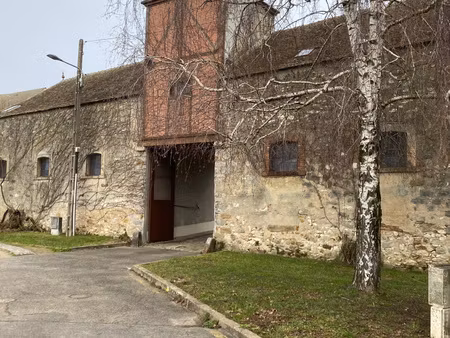 idéal pour stockage si vous êtes artisant  stockage de matér