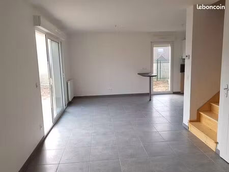 maison 4 pièces 70 m²