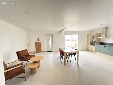 location maison t3 meublée de 70m² à tollevast