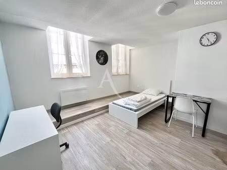 studio 1 pièce 21 m²