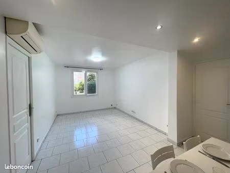 antibes centre - agreable 3 pieces meuble