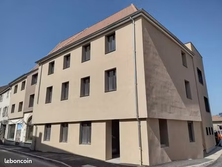 appartement 3 pièces 68 m²