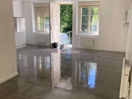 maison 4 pièces 65 m²