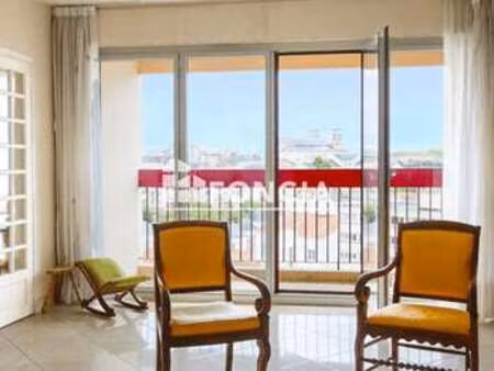 vente appartement 6 pièces et plus à la roche-sur-yon (85000) : à vendre 6 pièces et plus 