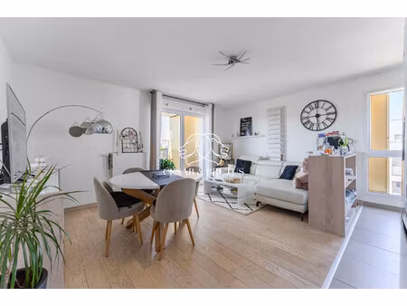 appartement - 4 pièces - 84 m² - garage- balcon- lyon 9 ème