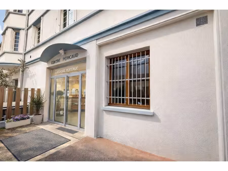 local professionnel à vendre lyon 8eme arrondissement 11 pièce(s) 551m2 1 722 000€