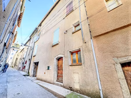 vente immeuble 70 m² volonne (04290)