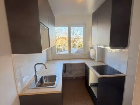 beau 3 pièces entièrement rénové