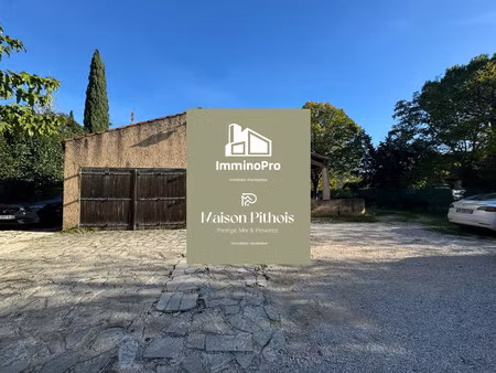 location bureaux d'environ 160m2 à gémenos (13420)