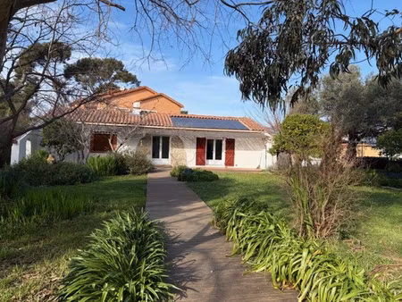 maison de plain-pied au calme sur 1000m2 de terrain
