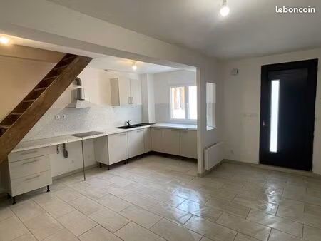 maison st denis de pile 2chambres