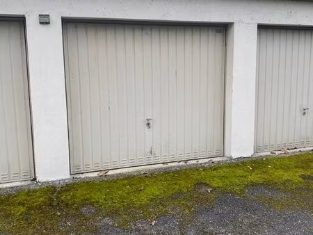 garage/box