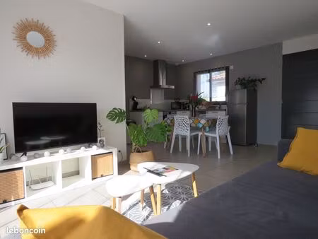 maison-appart neuf meuble jardinet parking