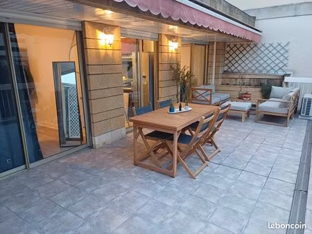 appartement à louer 45m2 terrasse 30m2 2pieces cuisine 5eme et dernier etage