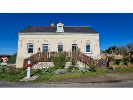 vente maison piscine à gennes-val-de-loire (49350) : à vendre piscine / 340m² gennes-val-d