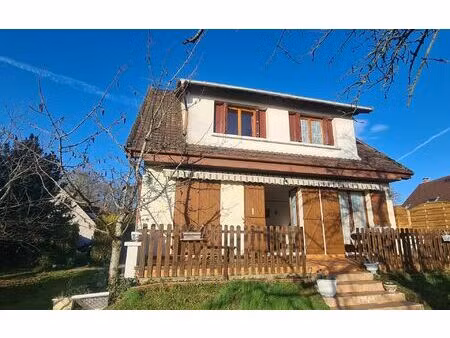maison lisses 150 m² t-5 à vendre  433 000 €