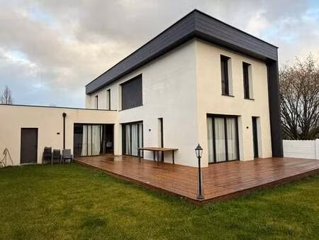 vente maison à landerneau (29800) : à vendre / 160m² landerneau