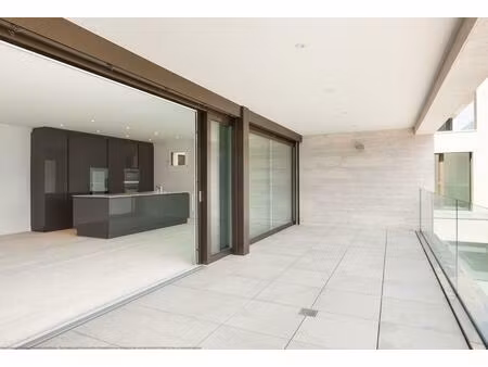 superbe appartement 2 pièces avec loggia et parking à rueil-malmaison