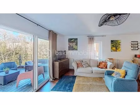 t3 en duplex - belle terrasse avec vue dégagée - quartier du séqué à bayonne