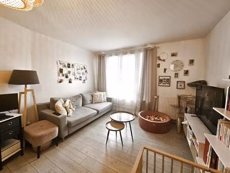 très joli appartement de 72.54 m2 carrez - quartier calme de